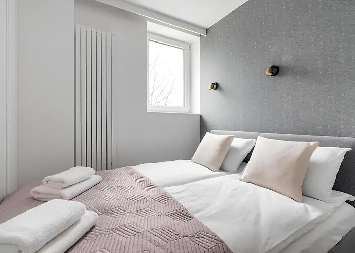 Flatbook - Center Kamienna Grobla